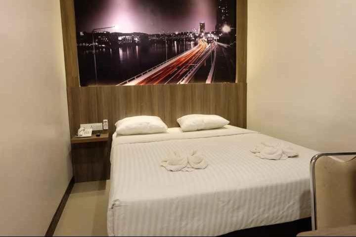 Hotel My Home Sintang Bagian luar foto